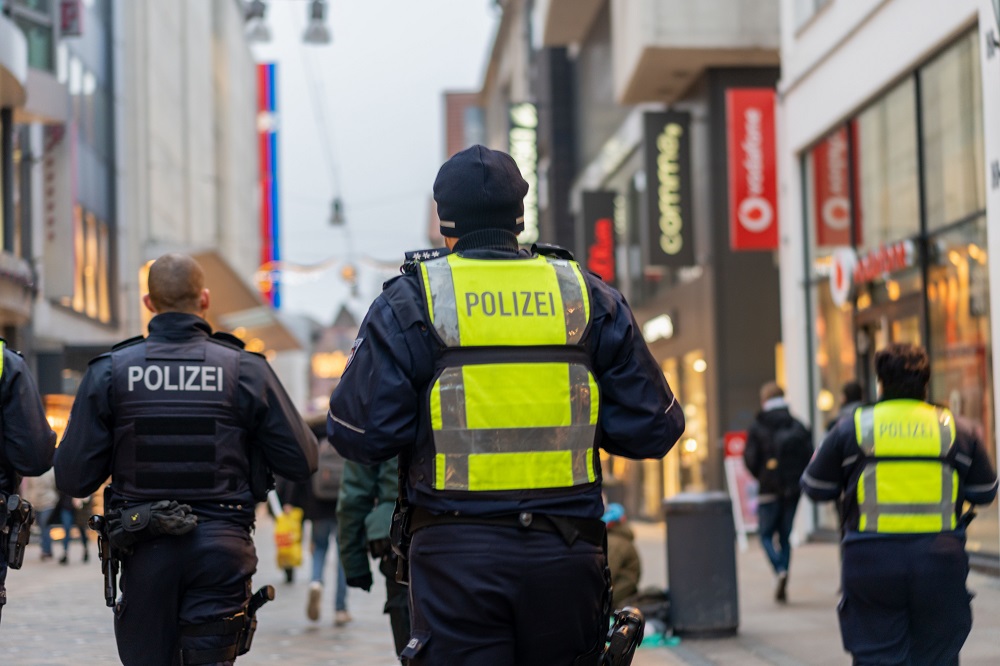 Almanya polisi