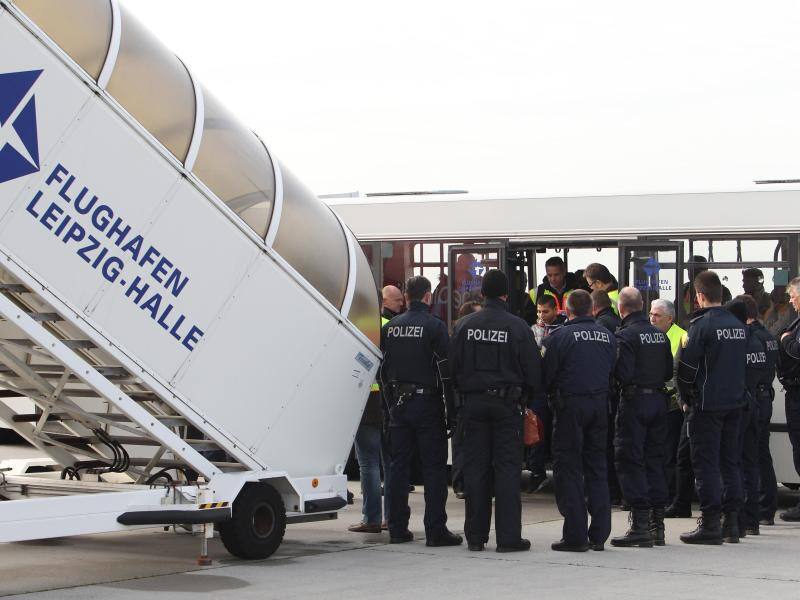 Sınır dışı edilenlerin sayısı arttı