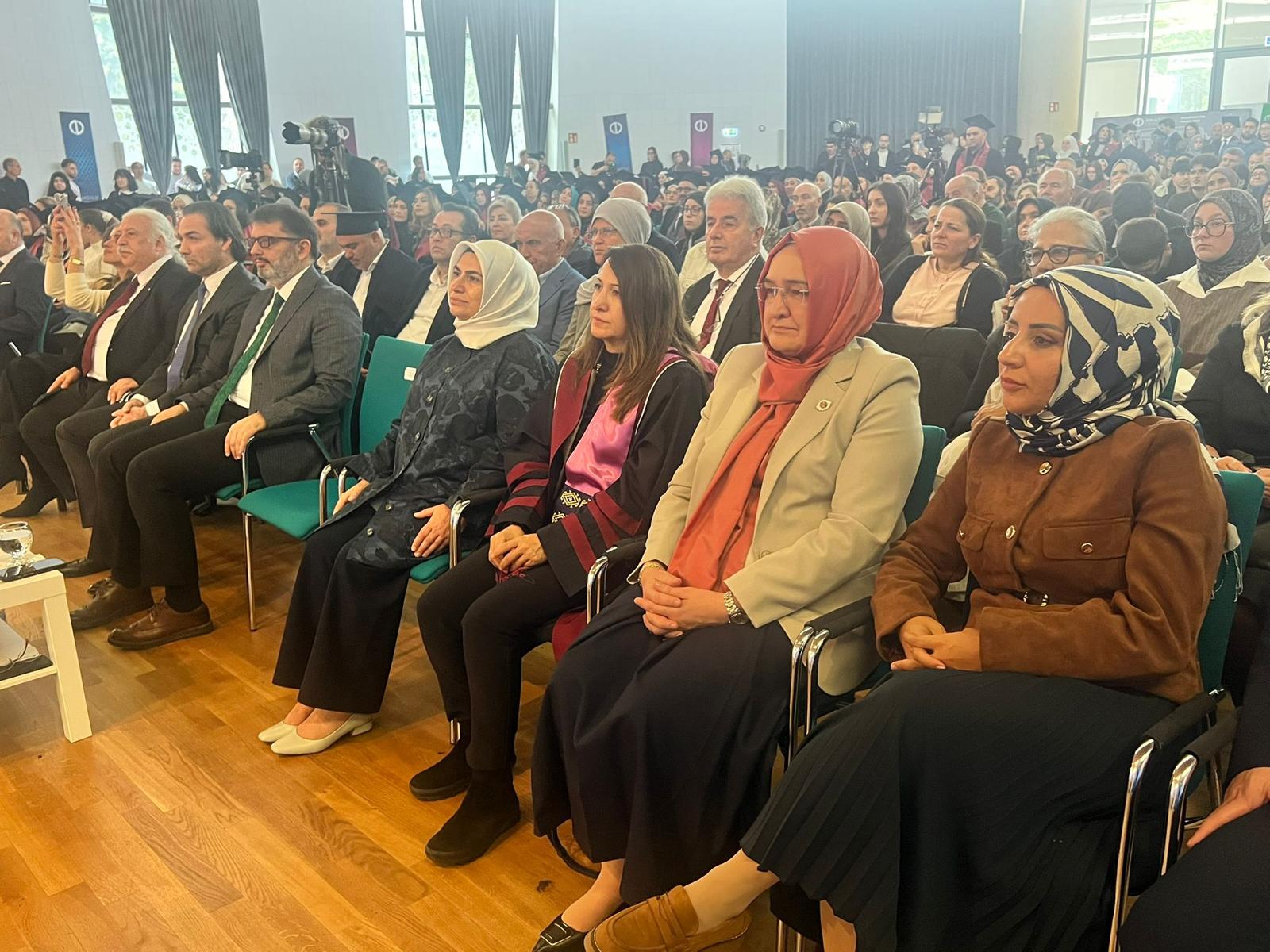 Anadolu Üniversitesi