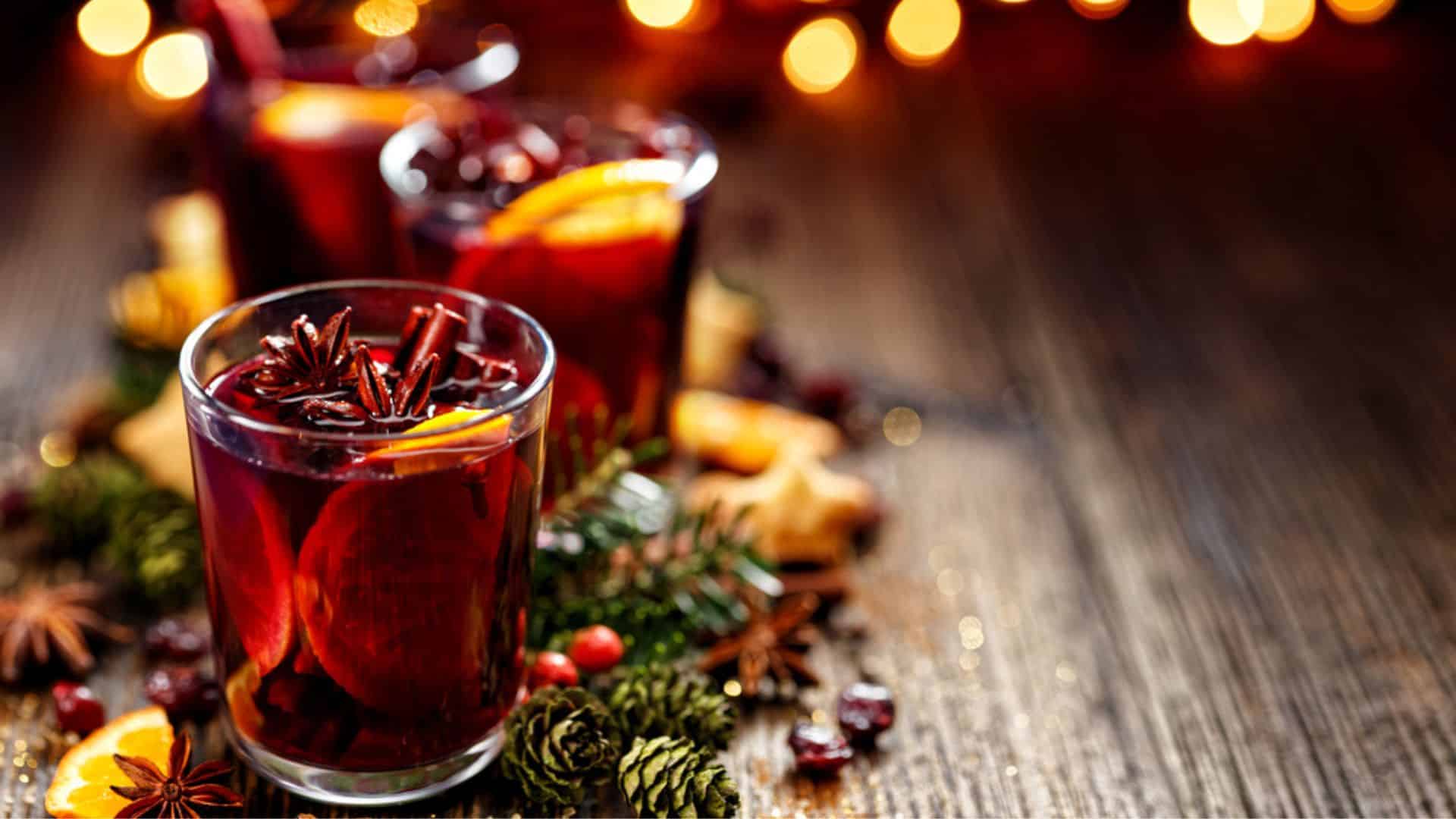 Noel pazarlarında bu yıl öne çıkan sıcak içecekler Glühbier