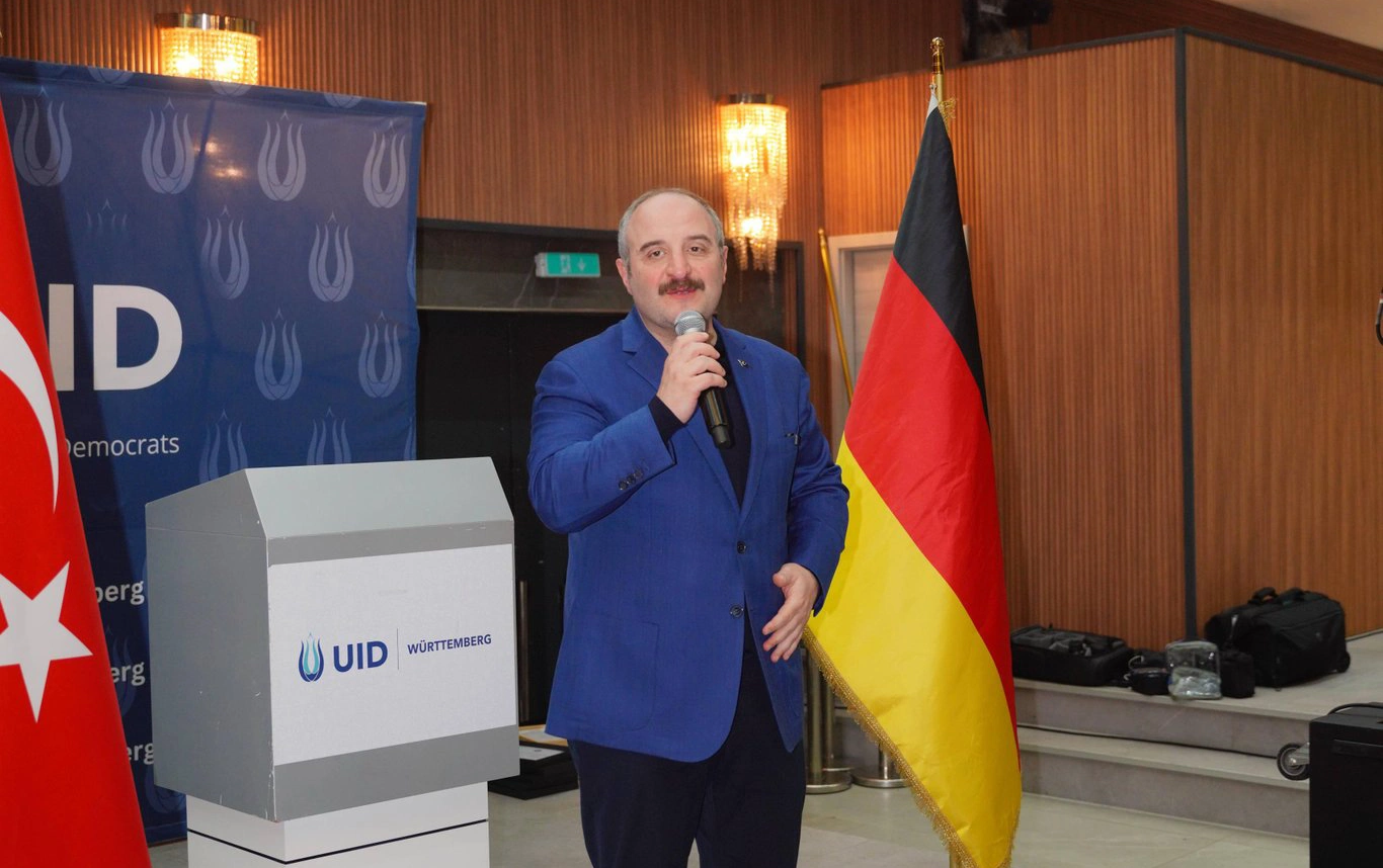 Mustafa Varank UID Stuttgart