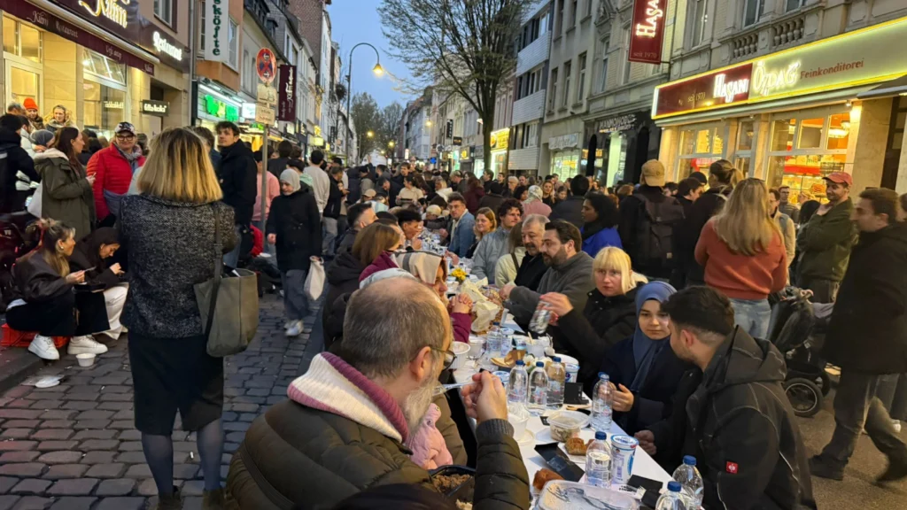 Köln Keupstraße’de iftar